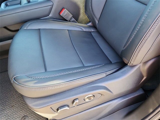 New 2026 GMC Sierra 3500 Denali w/ Denali Reserve Package image 18