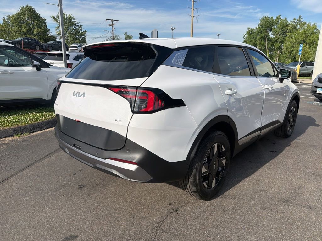 New 2026 Kia Sportage LX AWD/4WD image 8