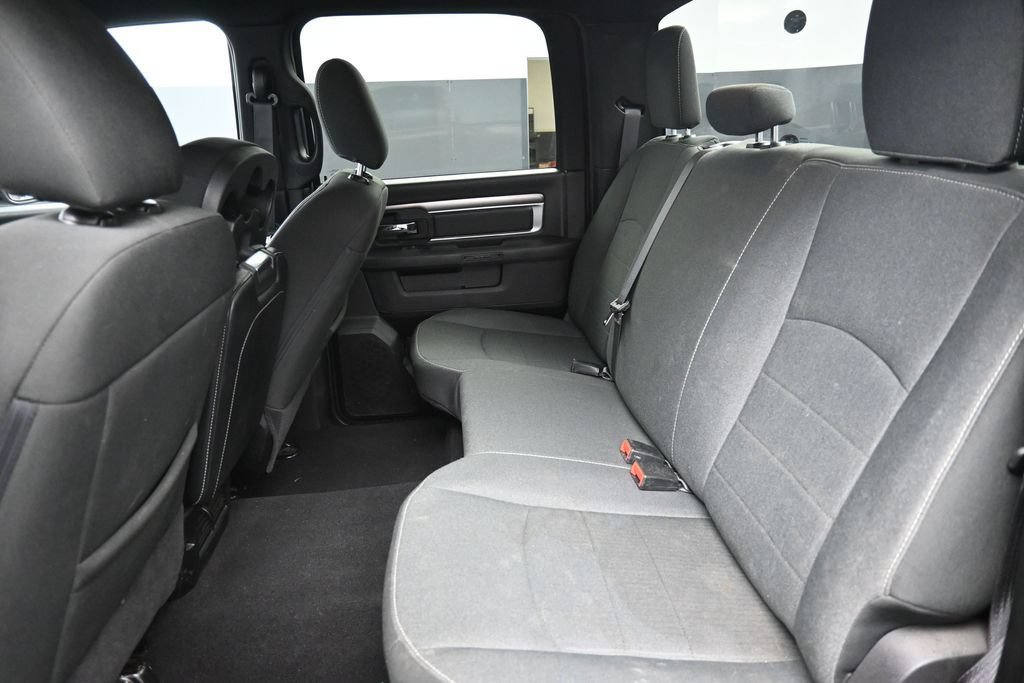 Used 2024 RAM 1500 Warlock AWD/4WD image 23