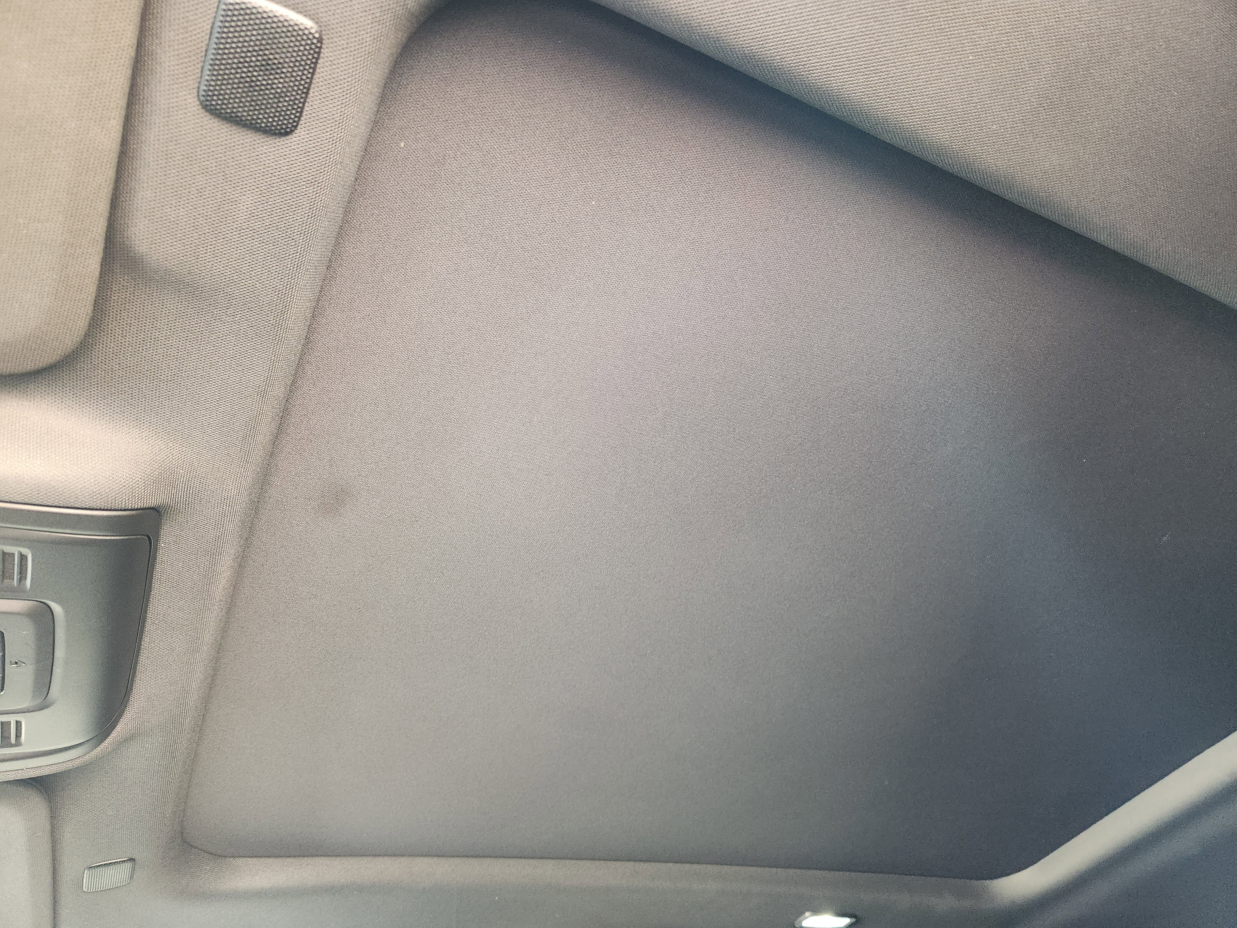 Used 2021 Chevrolet Suburban Z71 w/ Rear Media and Nav Package image 17