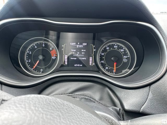 Certified 2020 Jeep Cherokee Latitude Plus w/ Comfort/Convenience Group FWD image 21