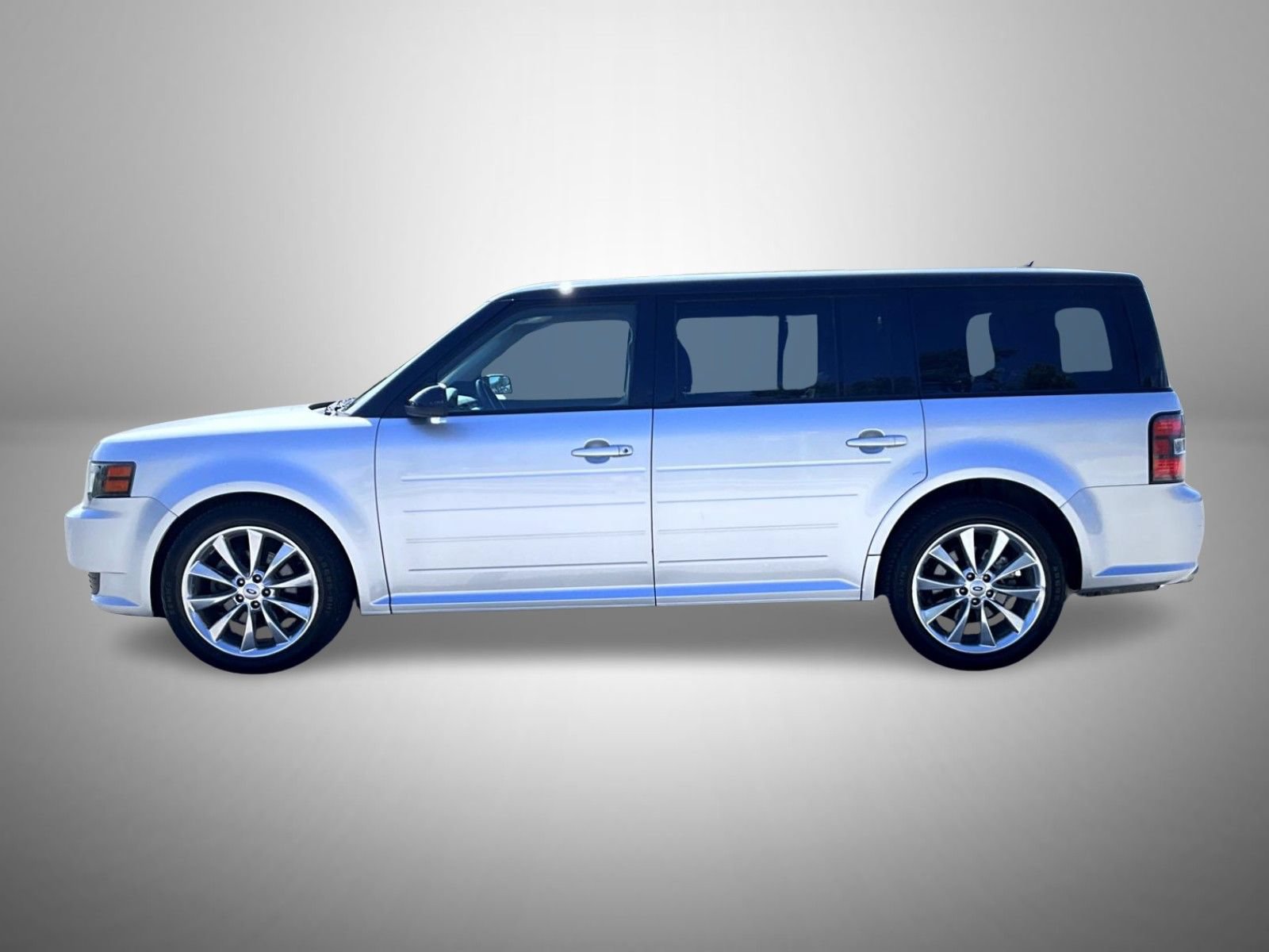 Used 2012 Ford Flex Titanium w/ Equipment Group Order Code AWD/4WD image 8