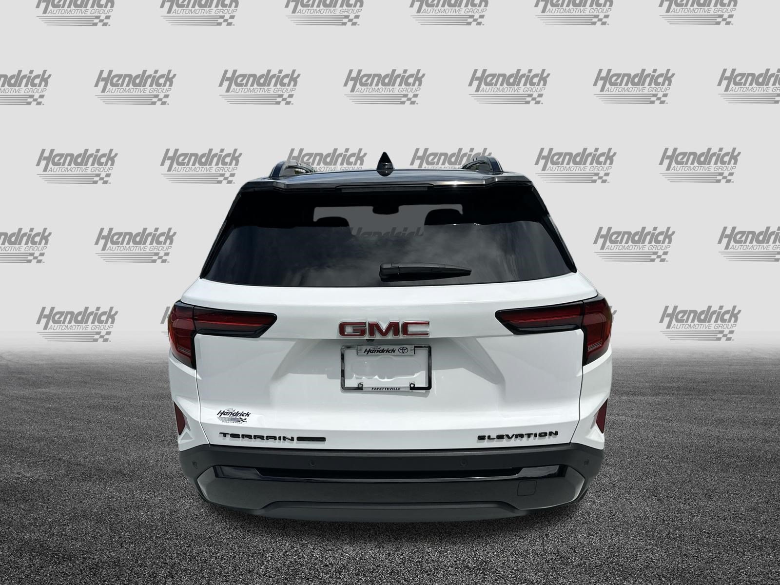 Used 2025 GMC Terrain Elevation w/ Black Edition AWD/4WD image 9