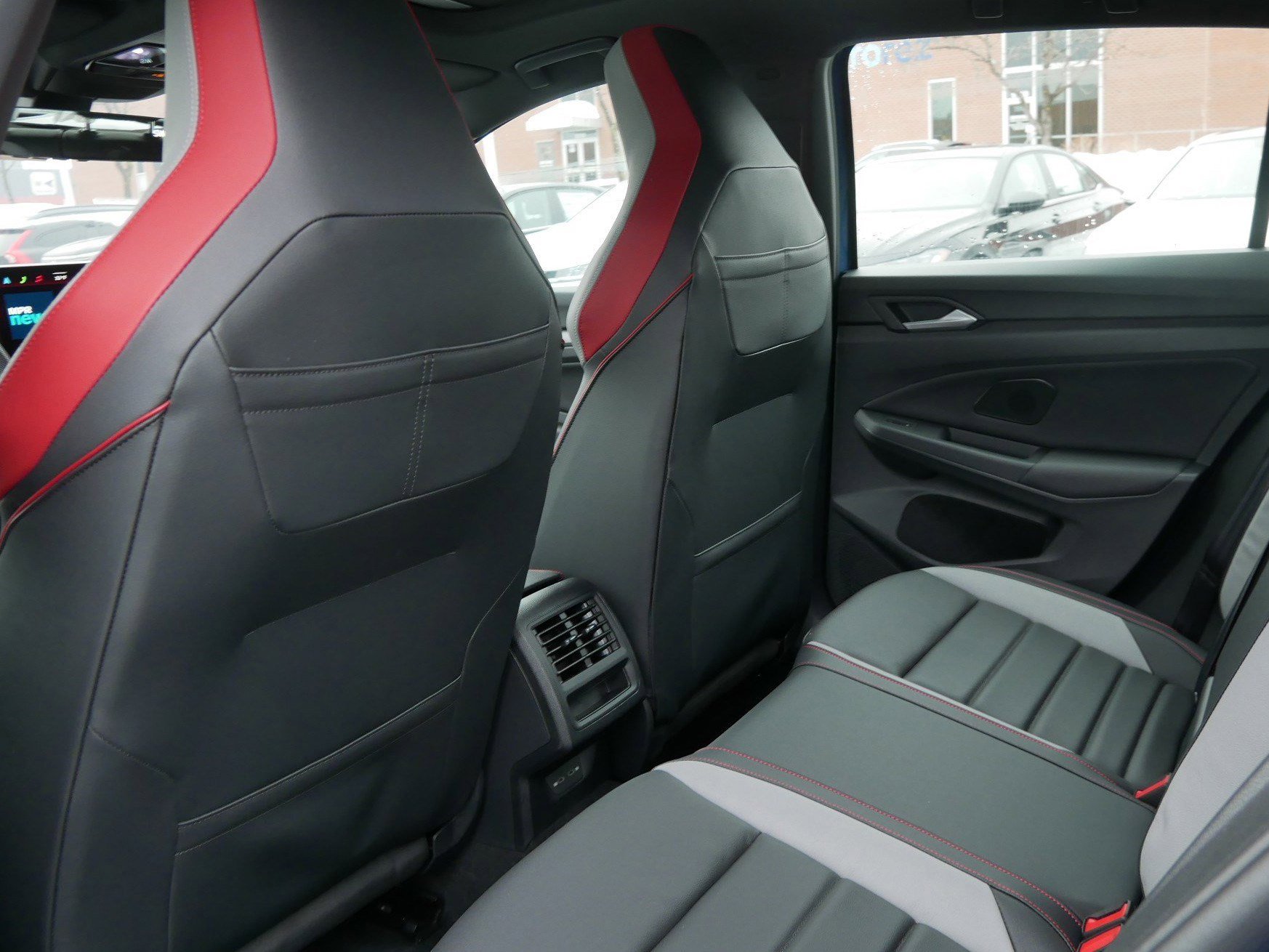New 2026 Volkswagen GTI SE FWD image 5