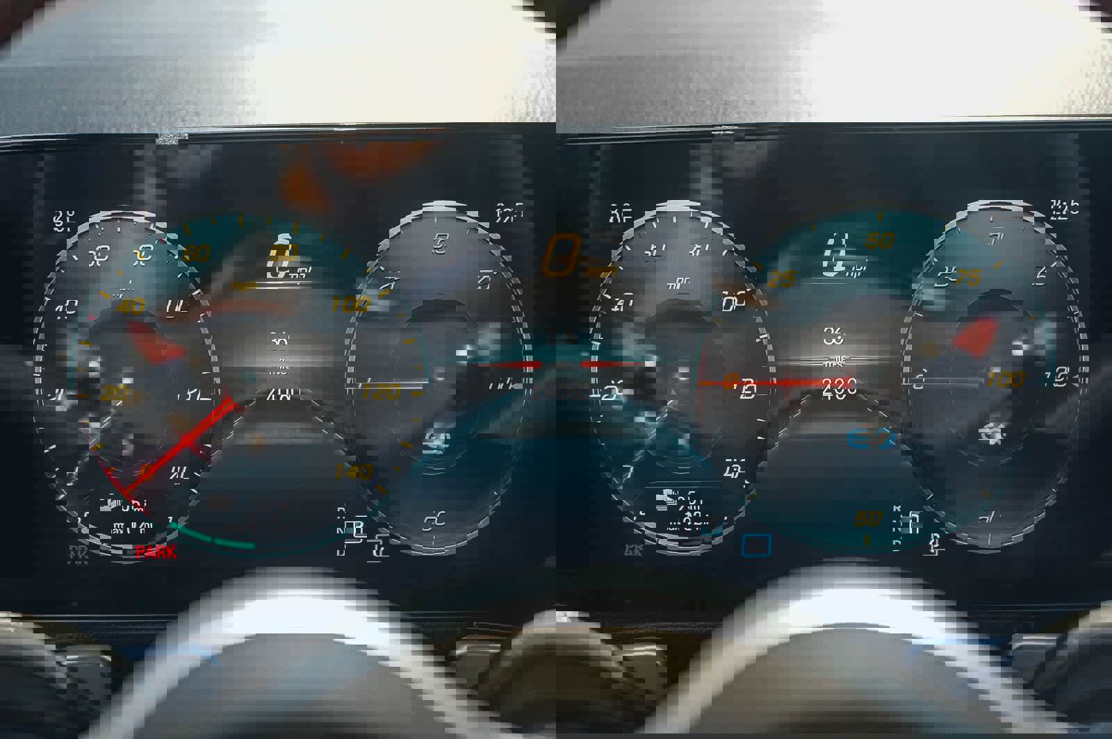 Used 2022 Mercedes-Benz EQB 300 4MATIC image 21