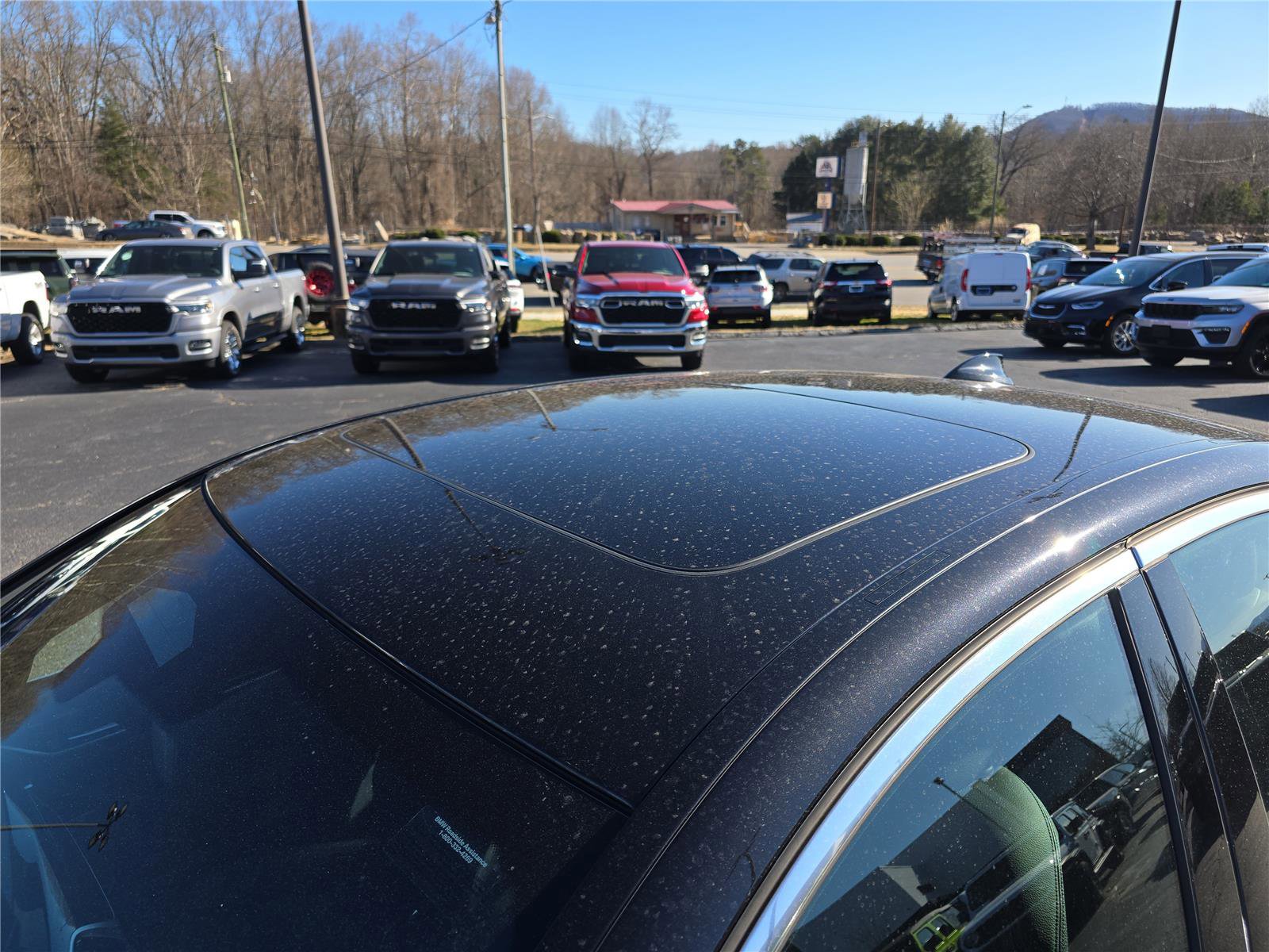 Used 2023 BMW 530e xDrive w/ Premium Package image 11