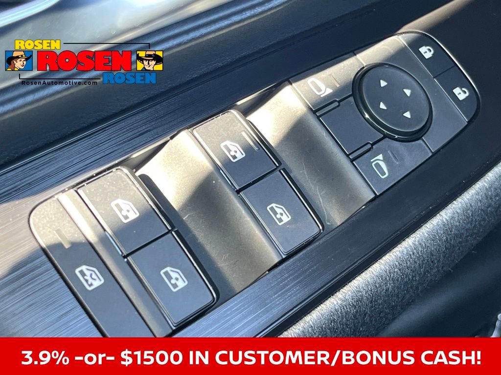 New 2026 Nissan Kicks SV w/ SV Premium Package image 20