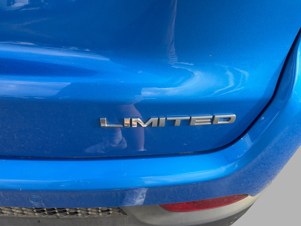 Used 2025 Jeep Compass Limited AWD/4WD image 10