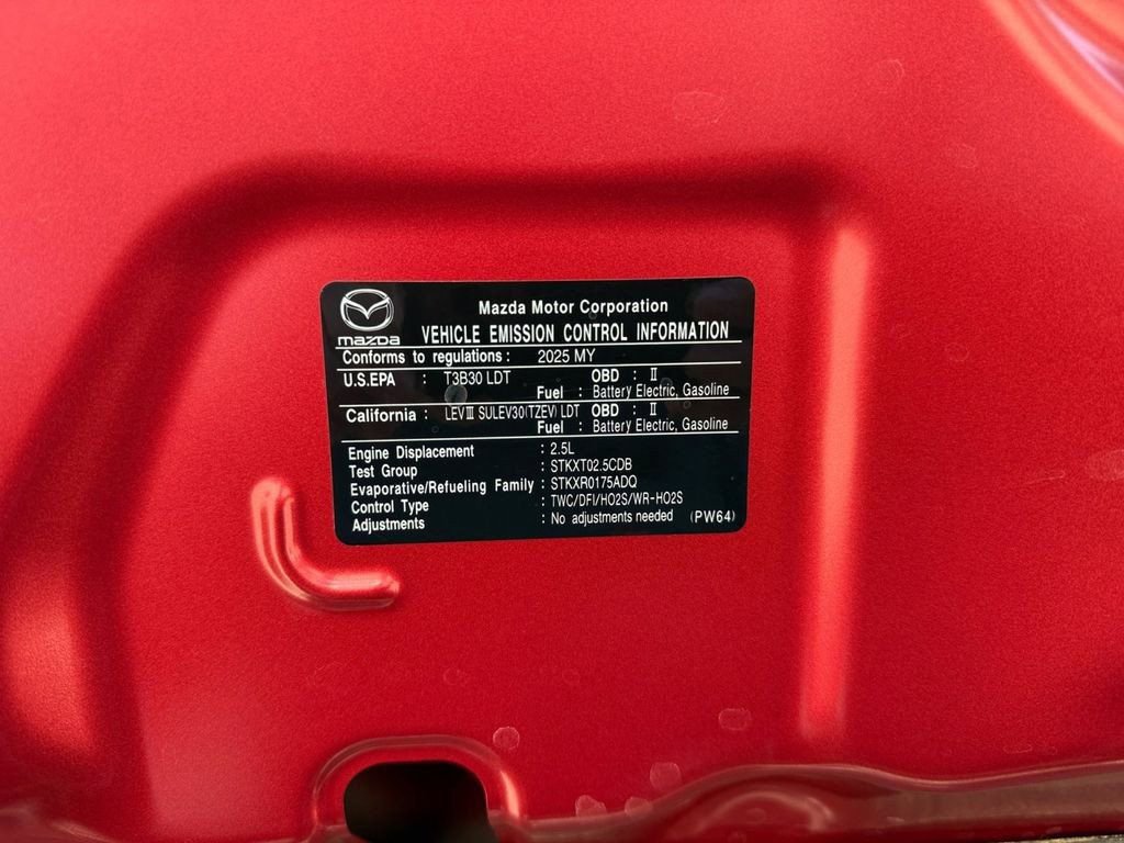 Used 2025 MAZDA CX-70 Plug-In Hybrid w/ Premium Pkg image 31