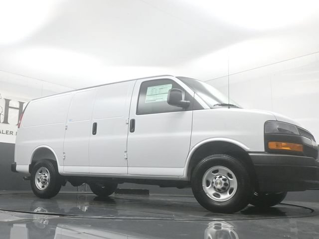 New 2026 Chevrolet Express 2500 w/ Driver Convenience Package RWD image 2