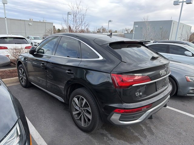 Used 2023 Audi Q5 2.0T Premium w/ Convenience Package image 2