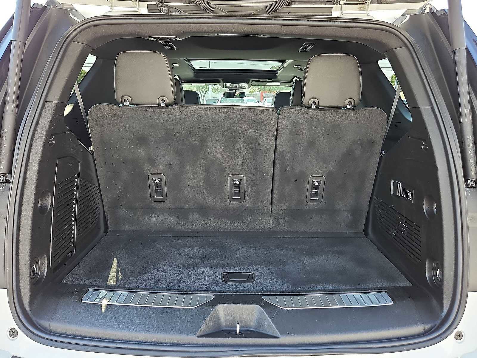 Certified 2023 Chevrolet Tahoe Z71 w/ Luxury Package image 31