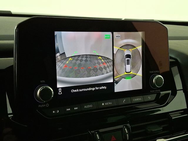 Used 2025 Nissan Pathfinder Rock Creek image 6