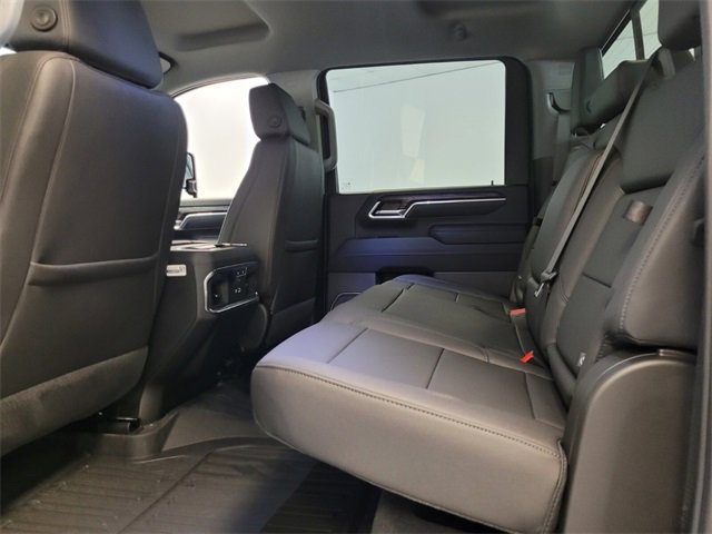 New 2025 GMC Sierra 2500 SLT image 6