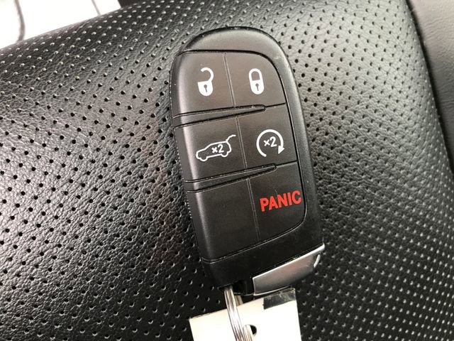 Used 2025 Dodge Durango R/T image 25