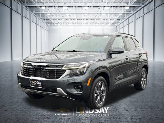 Used 2024 Kia Seltos S AWD/4WD image 5