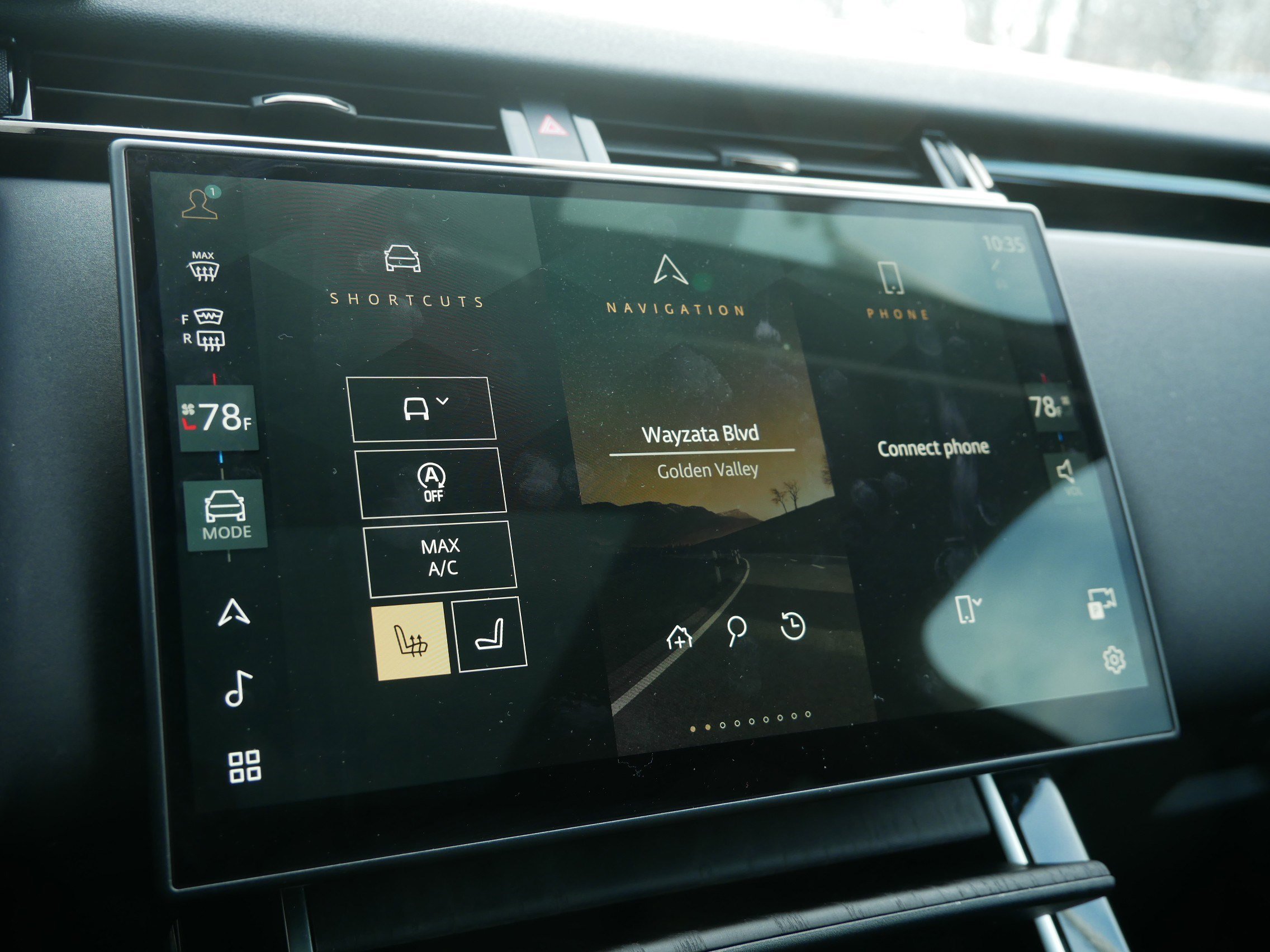 Used 2025 Land Rover Range Rover Velar Dynamic SE image 29