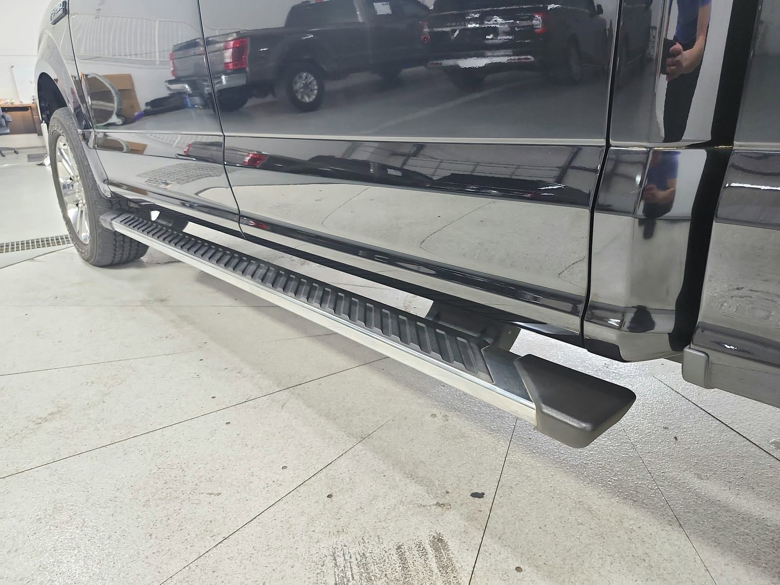 Used 2019 Ford F150 XLT w/ Equipment Group 302A Luxury image 39