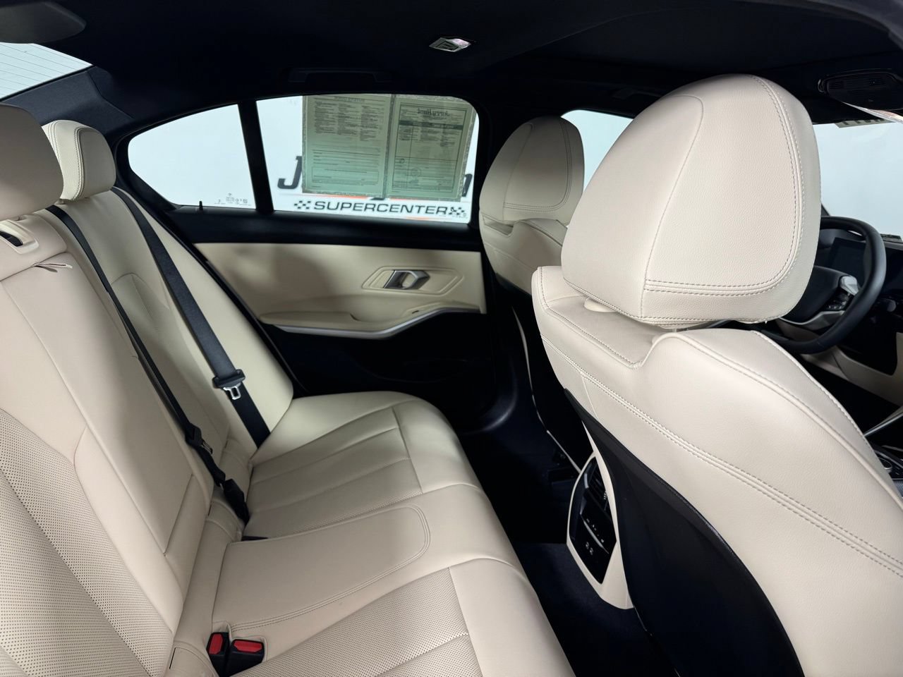 Used 2025 BMW 330i Sedan w/ Convenience Package RWD image 41
