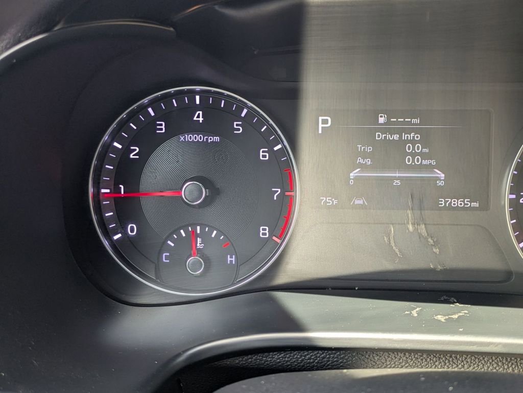 Used 2023 Kia Forte LXS w/ LXS Technology Package image 18