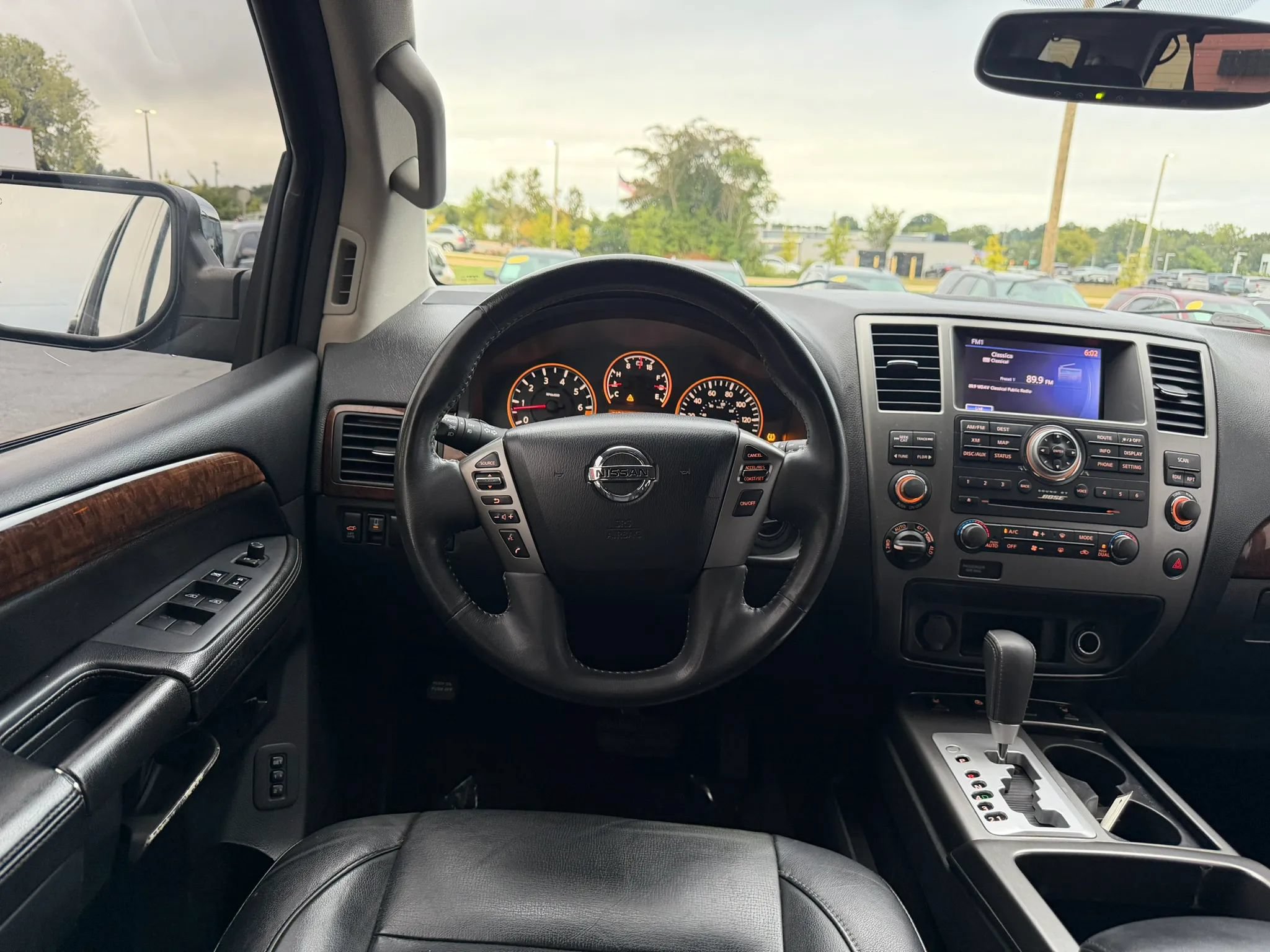 Used 2013 Nissan Armada Platinum AWD/4WD image 10