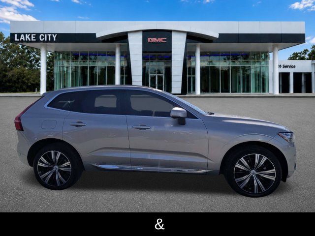 Used 2023 Volvo XC60 B5 Plus w/ Protection Package Premier FWD image 3