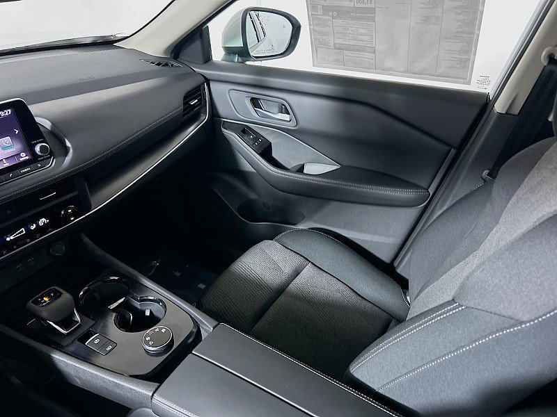 New 2026 Nissan Rogue SV image 22