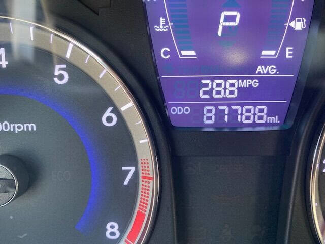 Used 2014 Hyundai Accent SE image 15