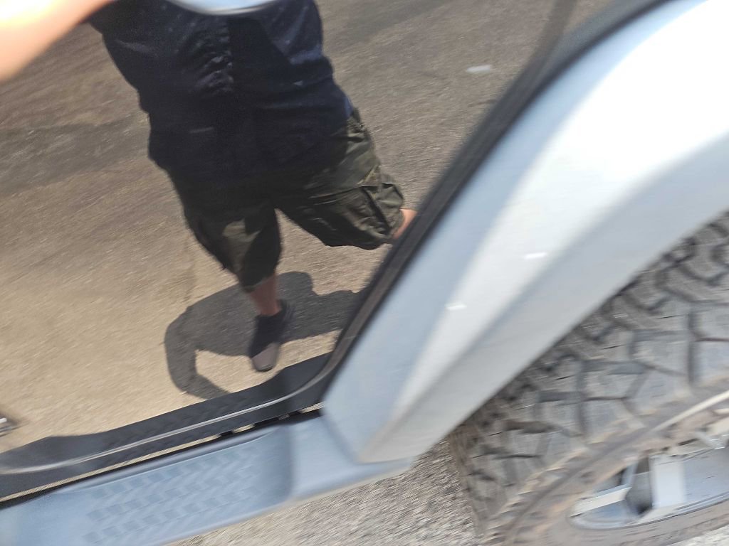 Used 2014 Jeep Wrangler Unlimited Rubicon w/ Connectivity Group image 42