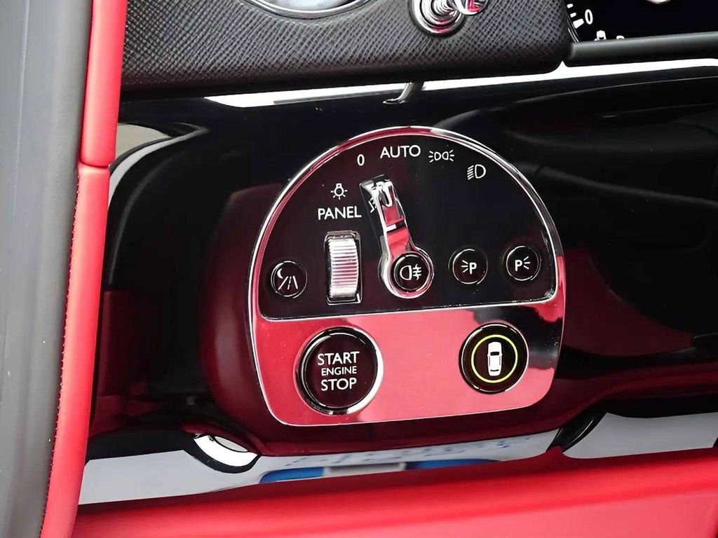 Certified 2021 Rolls-Royce Cullinan image 19