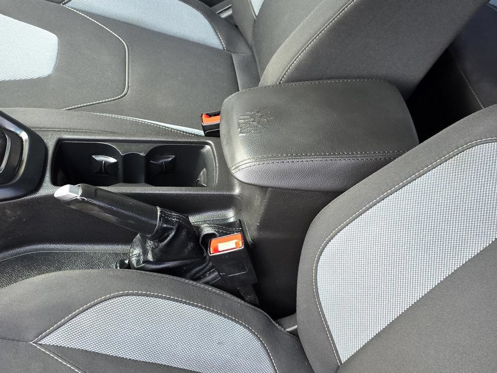 Used 2016 Ford Focus ST FWD image 8
