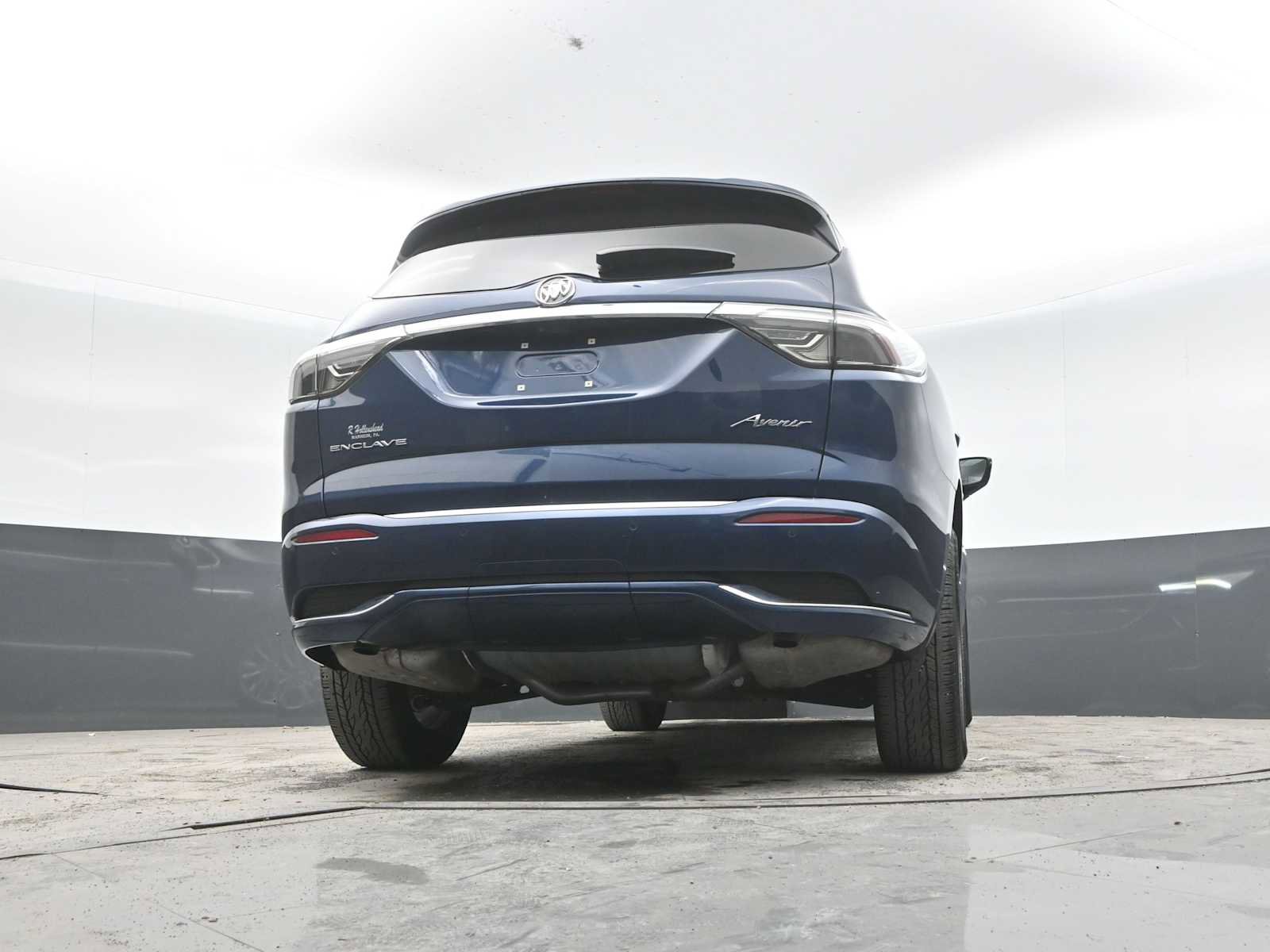 Used 2023 Buick Enclave Avenir w/ Avenir Technology Package image 49