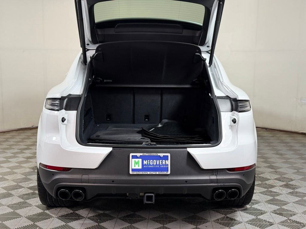 Used 2025 Porsche Cayenne Coupe w/ Premium Package Plus image 6