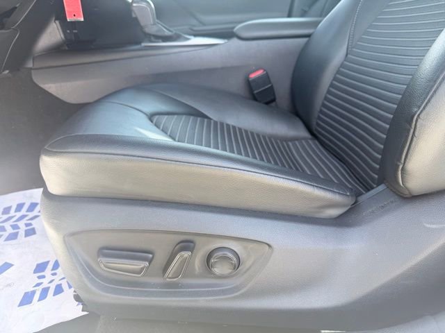 Used 2023 Toyota Camry SE image 23