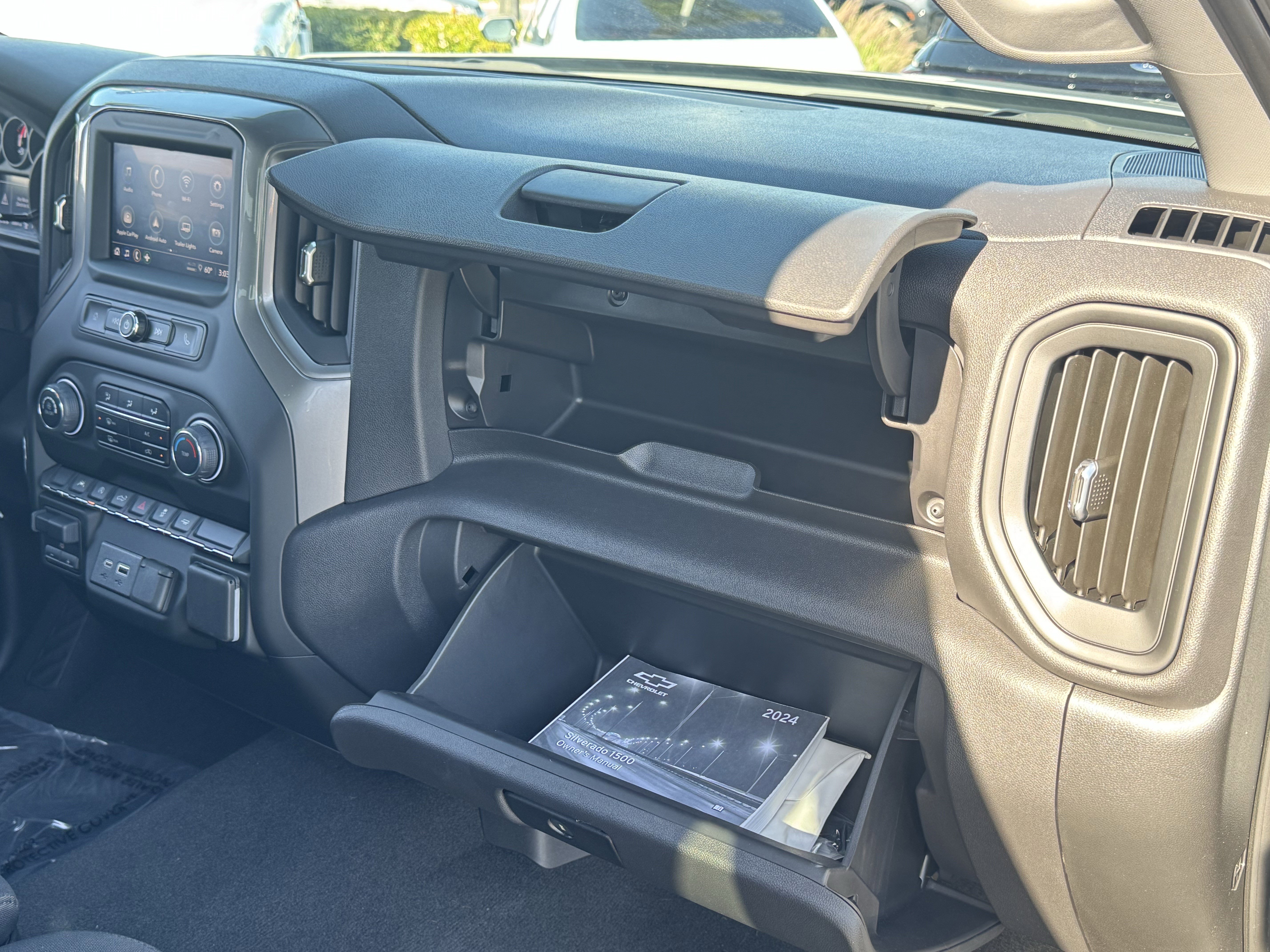 Used 2024 Chevrolet Silverado 1500 Custom w/ Turbomax Blackout Package image 36