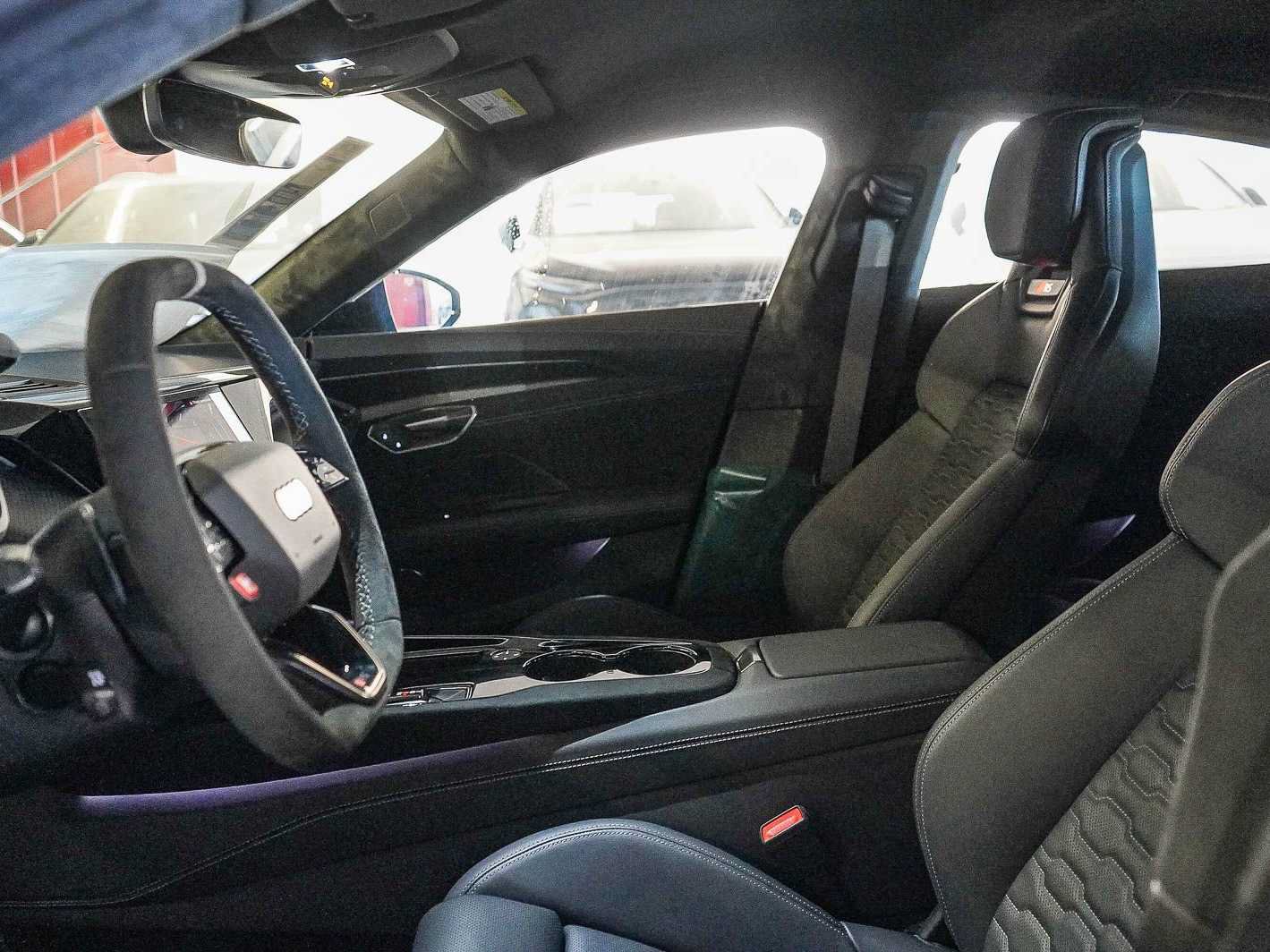 New 2026 Audi RS e-tron GT performance AWD/4WD image 18