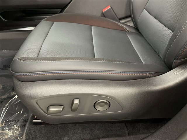 New 2025 Chevrolet Equinox EV RS image 21