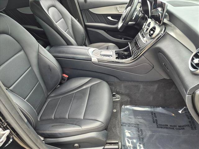 Used 2022 Mercedes-Benz GLC 300 image 21