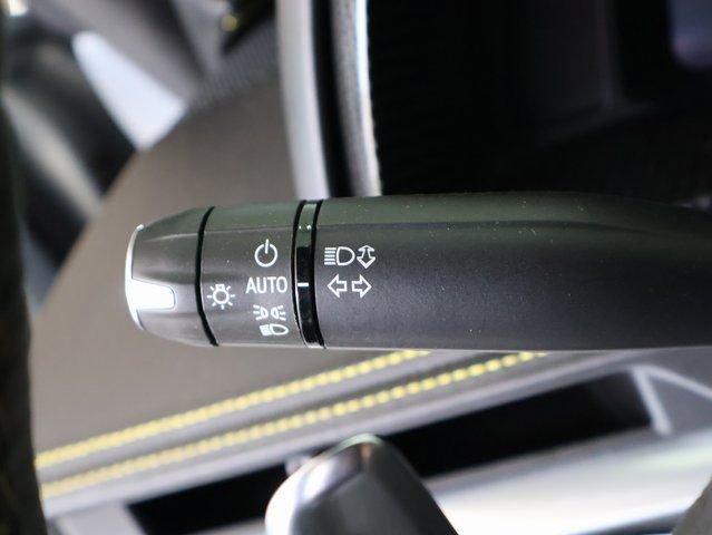 Used 2021 Chevrolet Corvette Stingray Premium Cpe w/ Z51 Performance Package image 34
