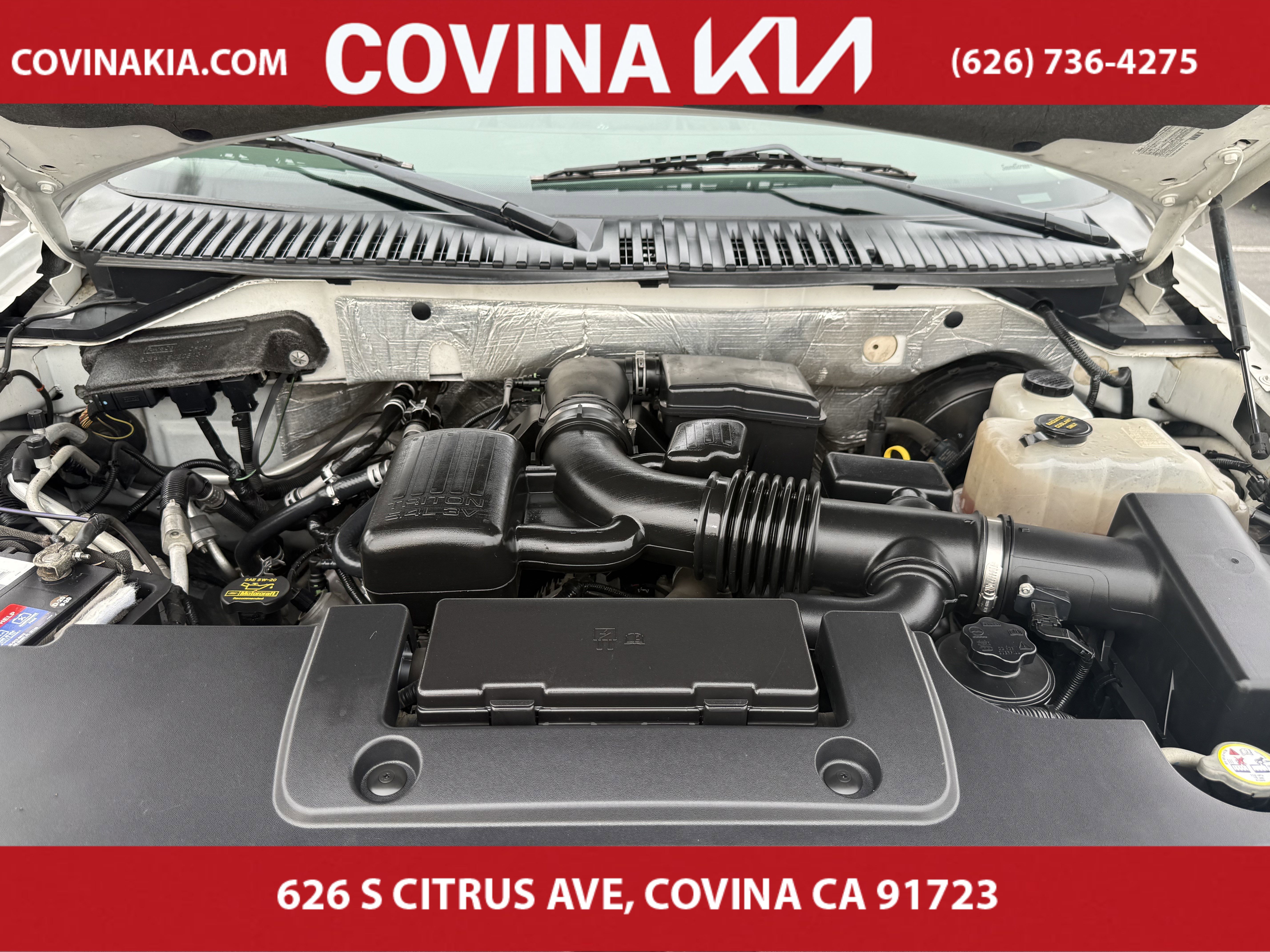 Used 2012 Ford Expedition Limited image 32