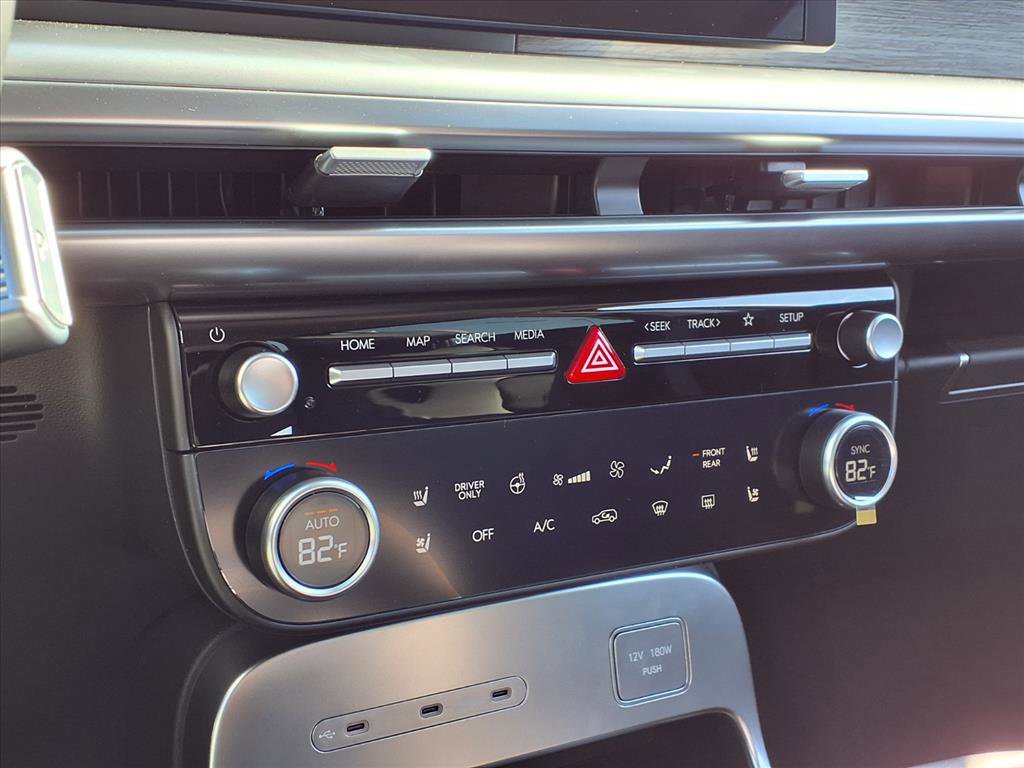 New 2026 Hyundai Ioniq 9 SEL image 17