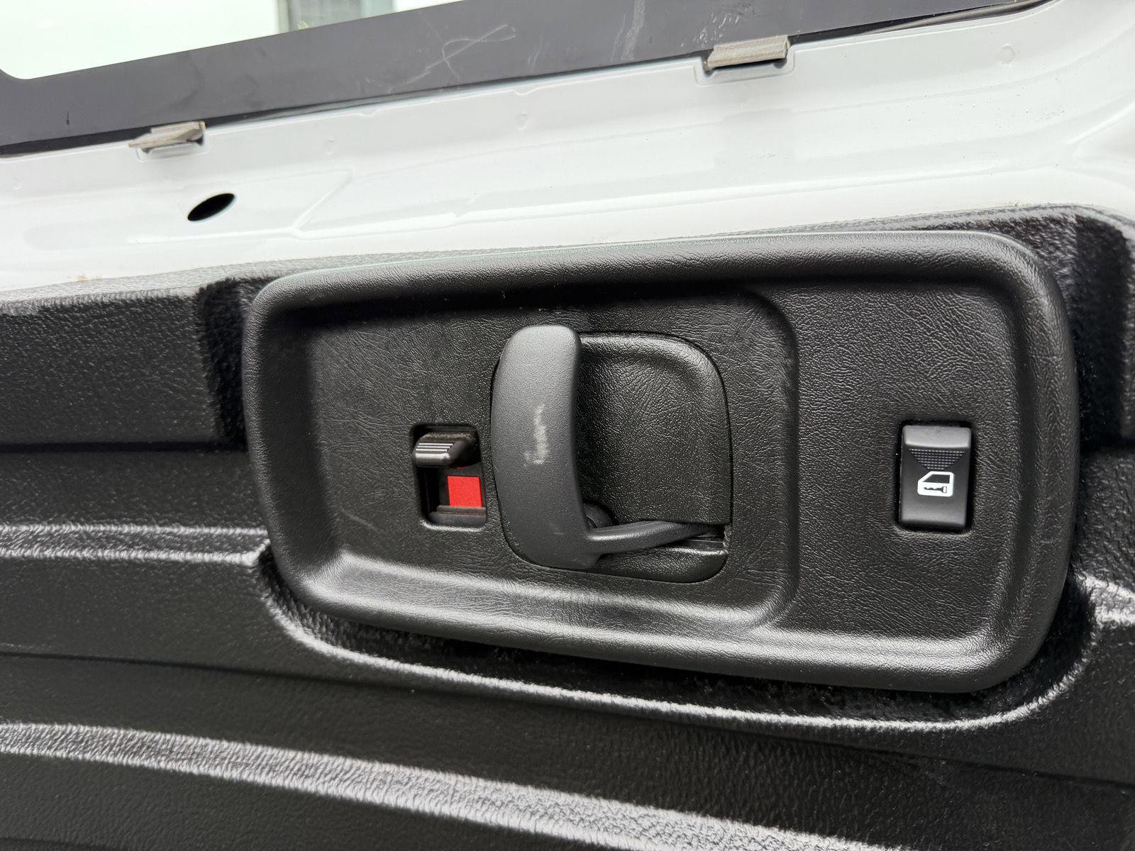 Used 2024 Chevrolet Express 2500 w/ Driver Convenience Package image 24