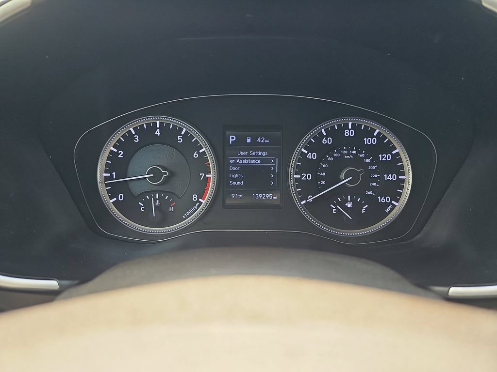Used 2019 Hyundai Santa Fe SE FWD image 23