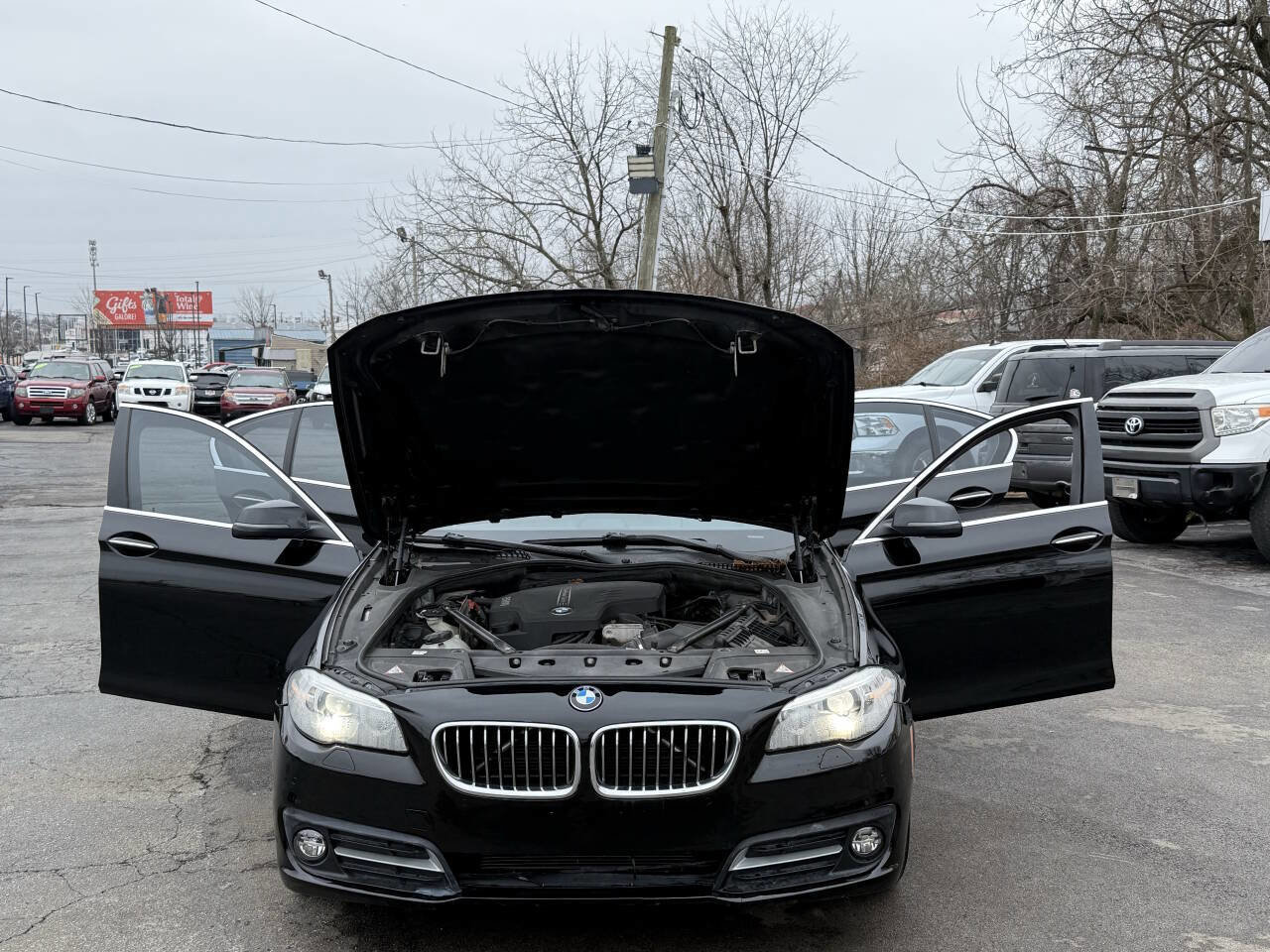 Used 2014 BMW 528i xDrive Sedan image 25