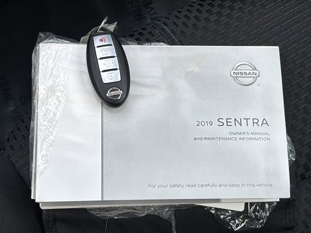 Used 2019 Nissan Sentra SR FWD image 29