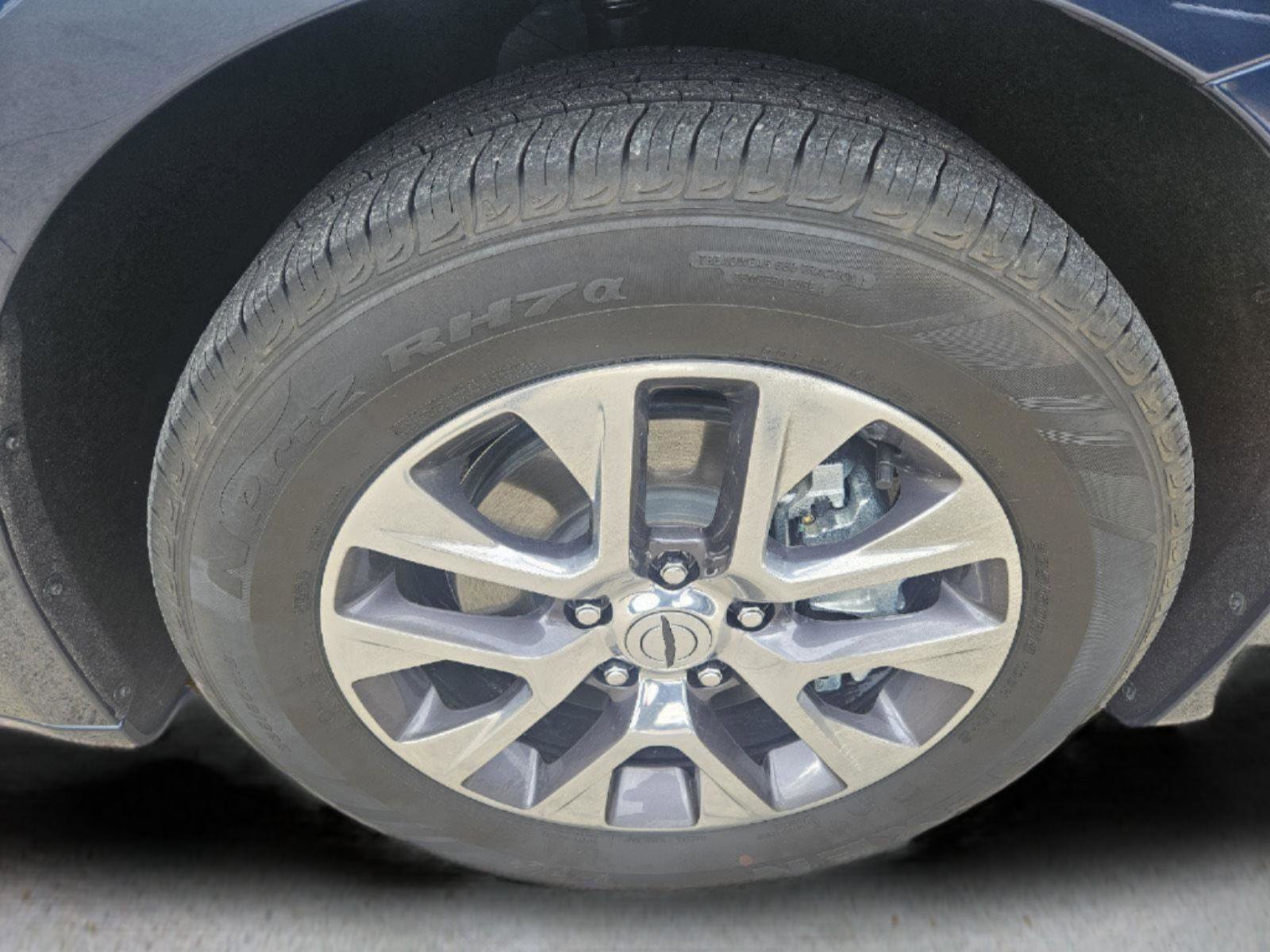 Used 2025 Chrysler Pacifica Pinnacle image 84