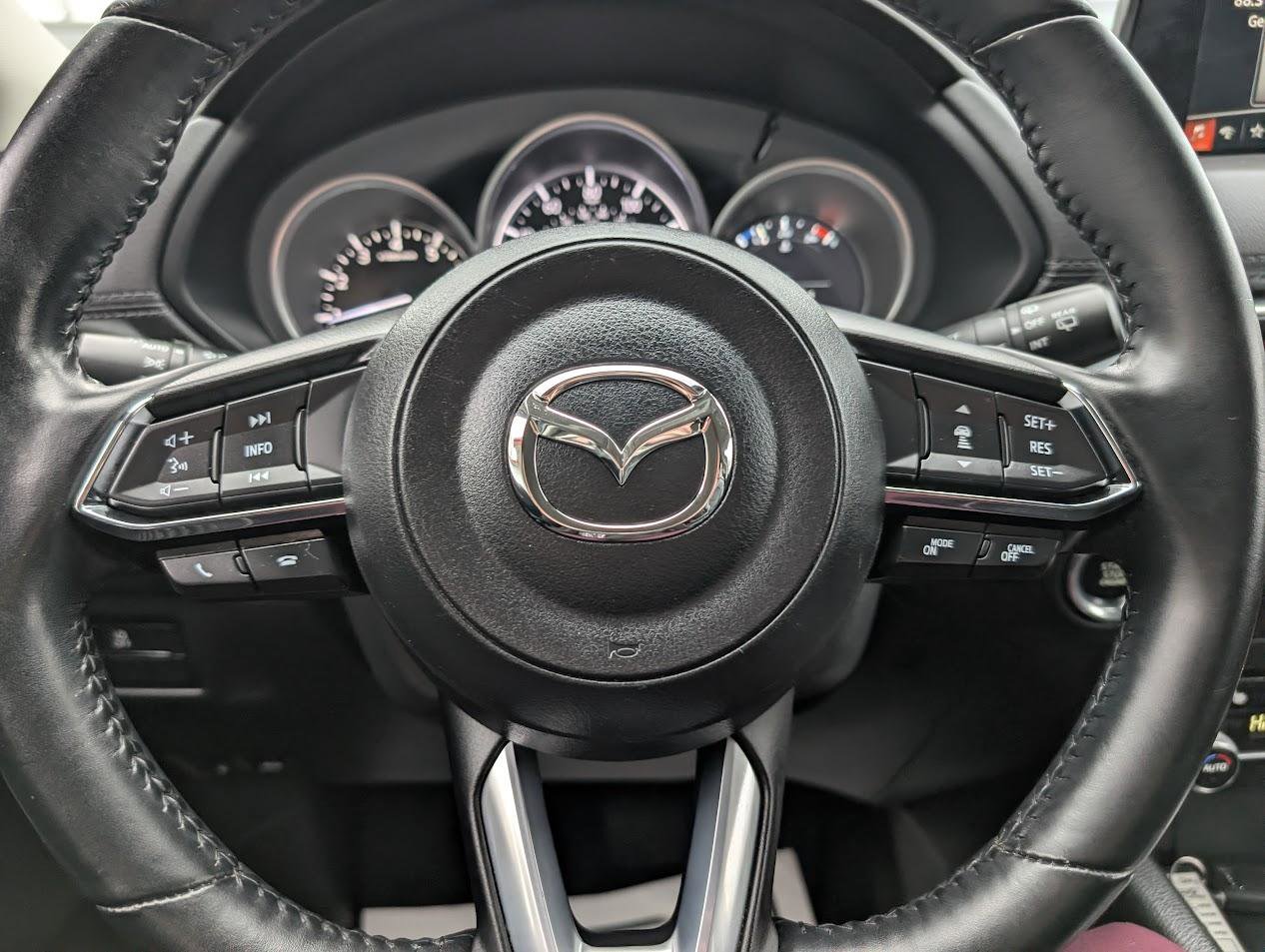 Used 2019 MAZDA CX-5 Touring image 19