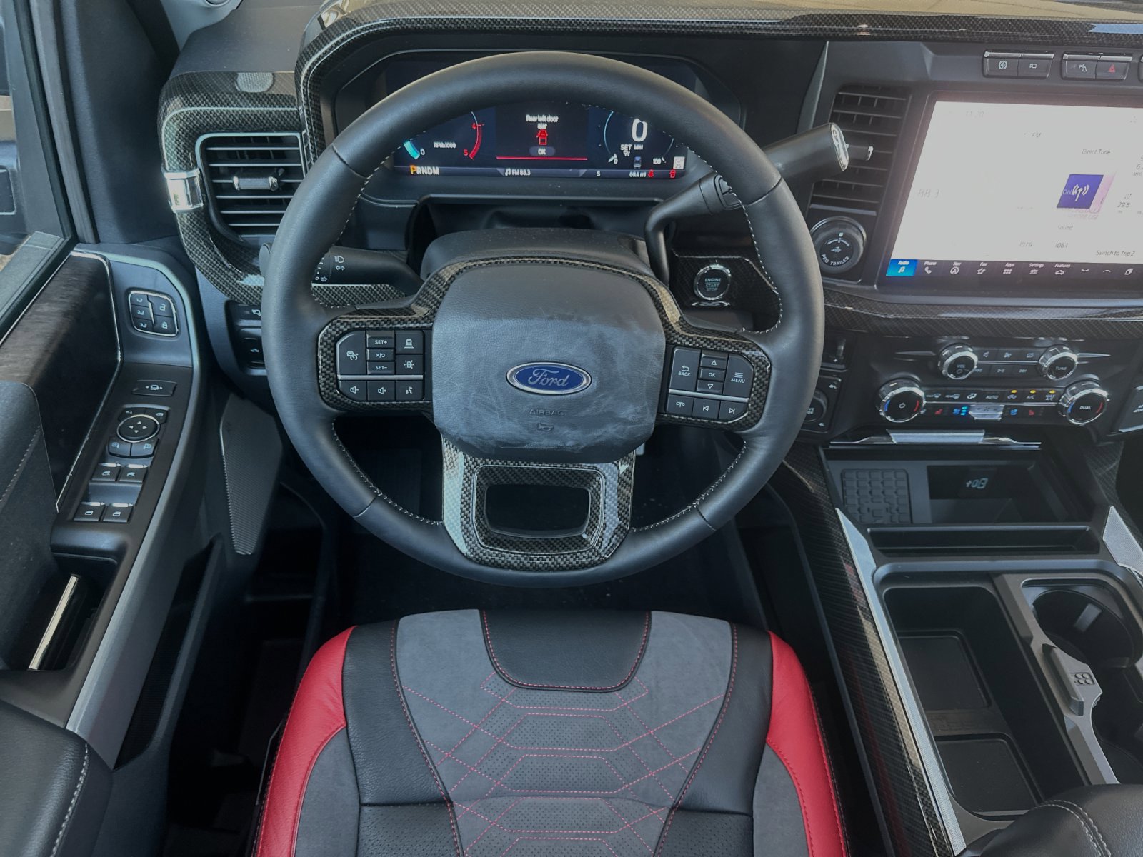 New 2024 Ford F250 Lariat w/ Lariat Ultimate Package image 14