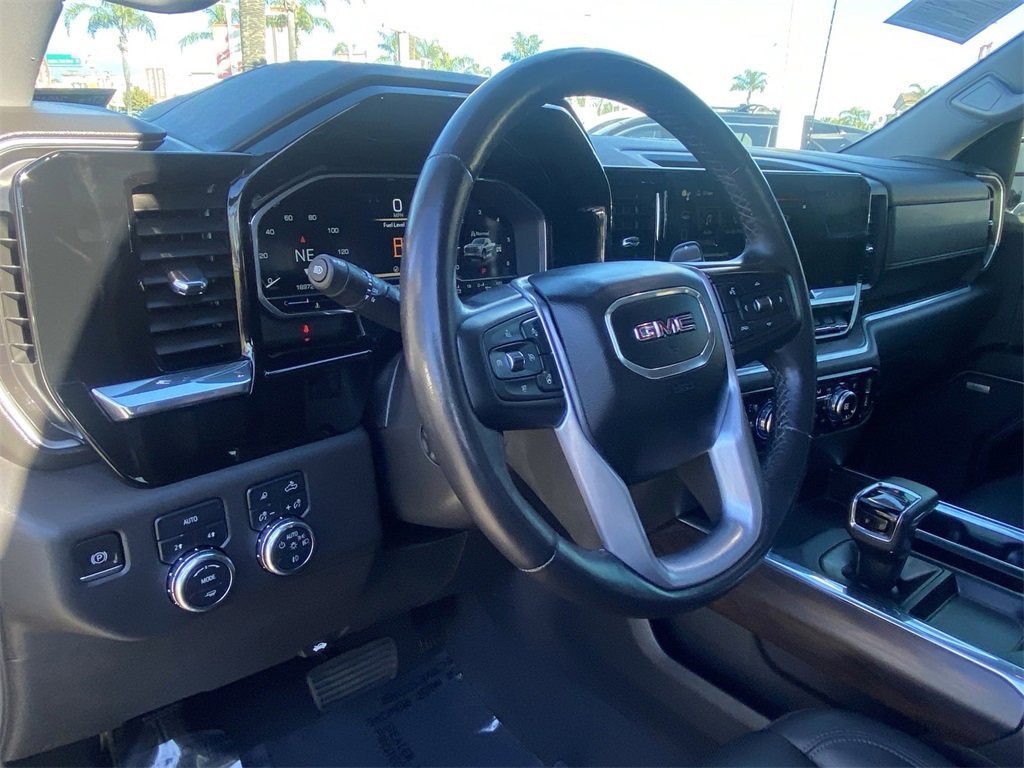 Used 2022 GMC Sierra 1500 SLT w/ SLT Premium Plus Package image 18