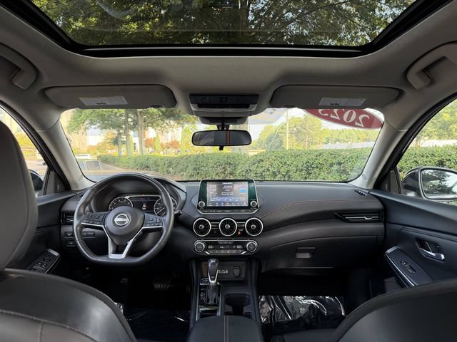 Used 2025 Nissan Sentra SR w/ SR Premium Package FWD image 35